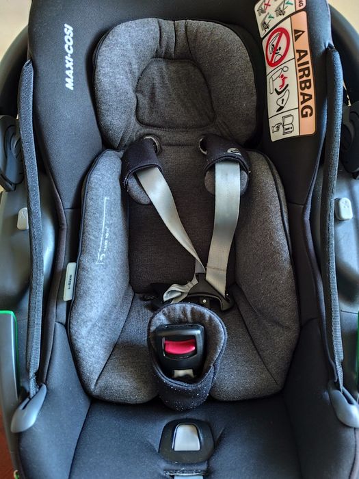 Cadeira Auto Coral 360º i-Size da Maxi Cosi