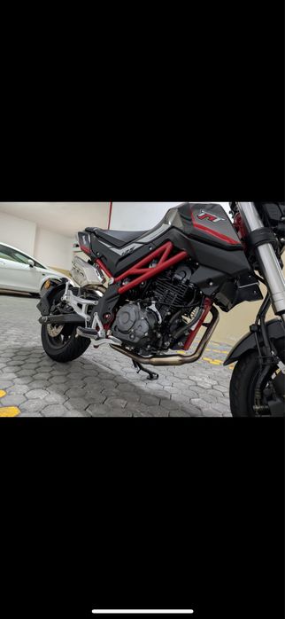 vendo beneli tnt 125 cc
