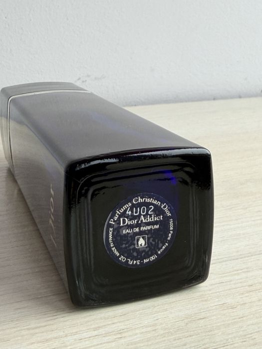 Парфумована вода Dior Addict оригінал