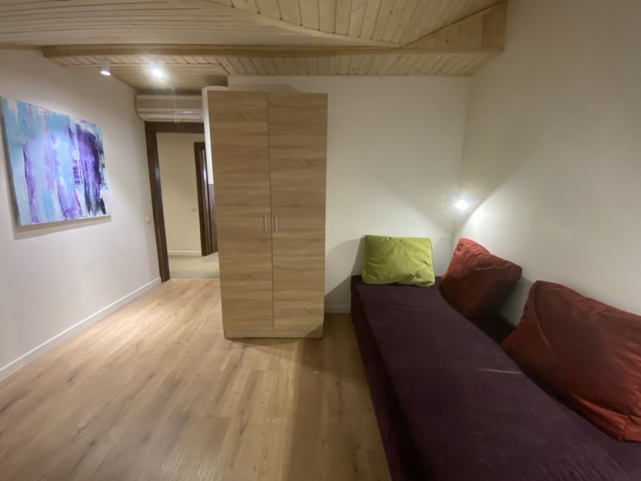 Від власника, вільно сьогодні в центрі Львова, все нове після ремонту.