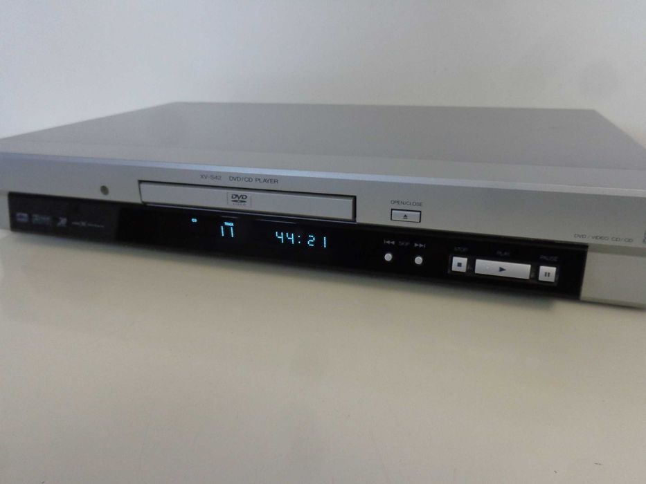 Odtwarzacz DVD JVC XV-S42