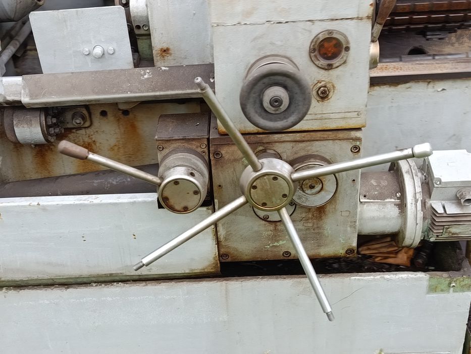 токарний  по запчастинах