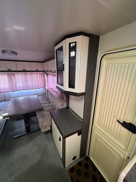 Продам кемпінг Hobby 420