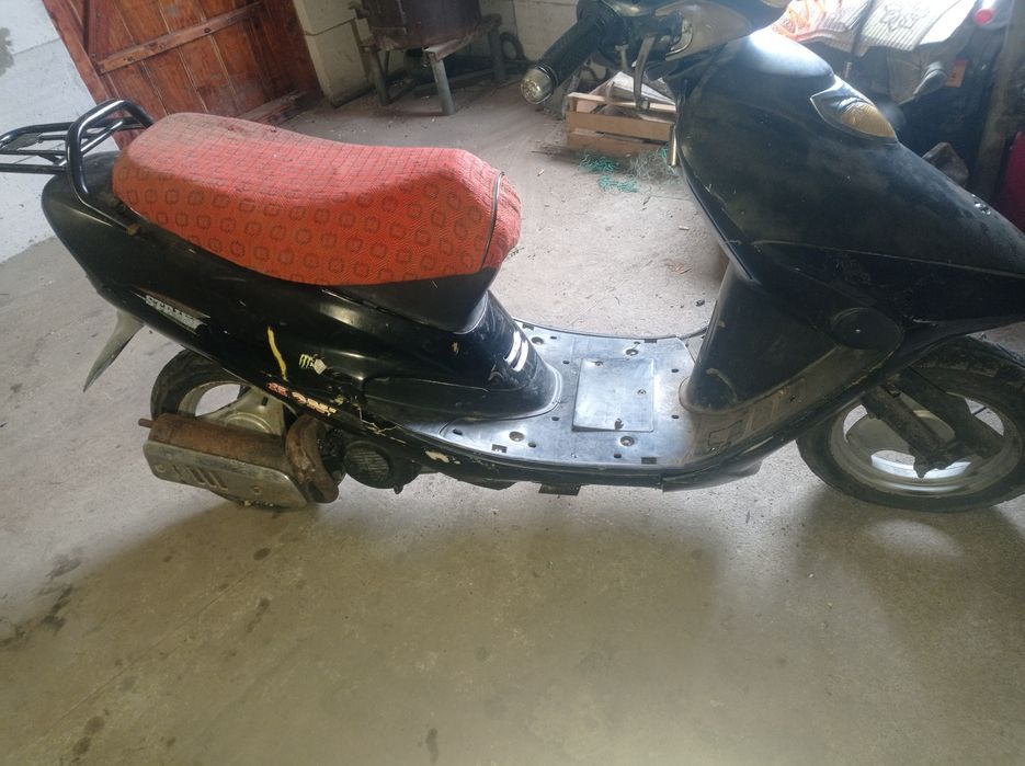 Продам скутер не на ходу