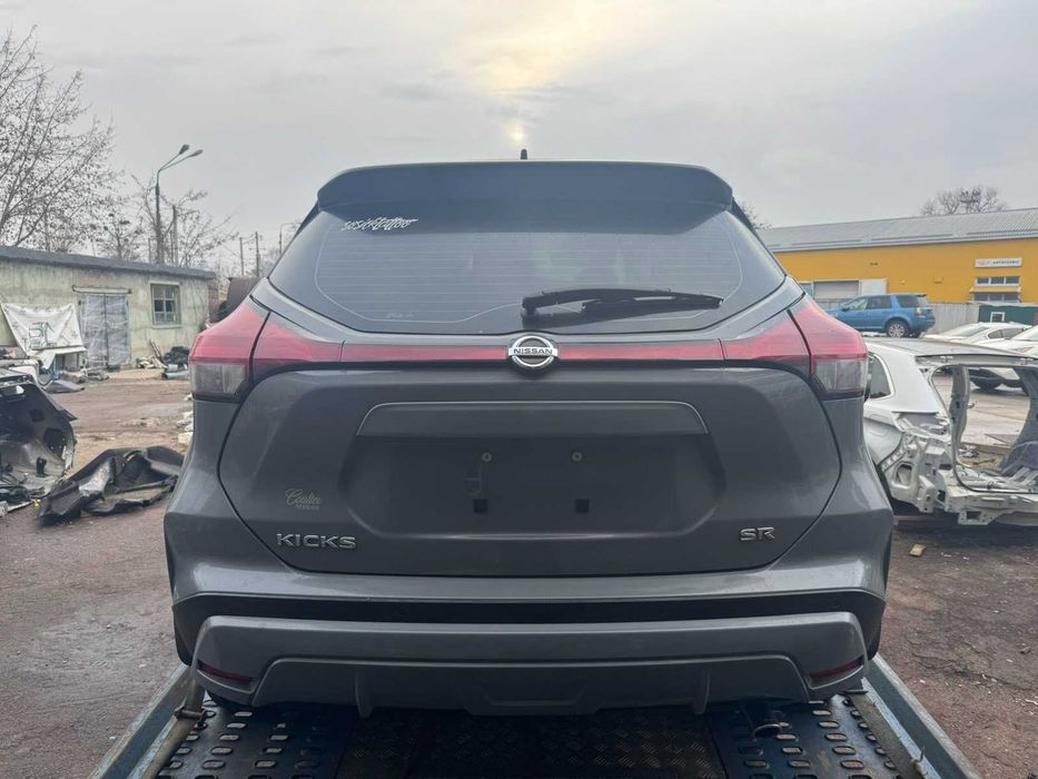 фонарь лівий правий фара nissan kicks sr  разборка