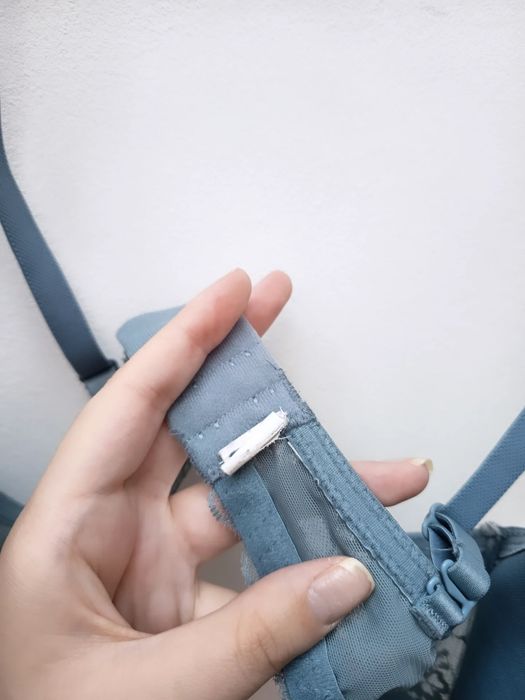 Sutiã Azul de Renda