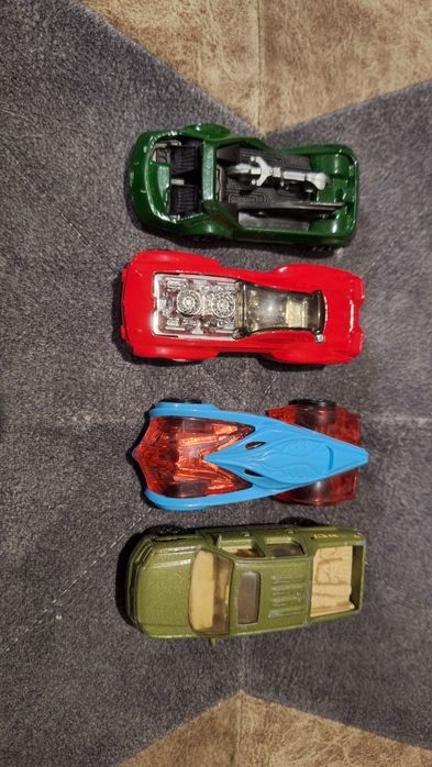 Машинки дитячі!!