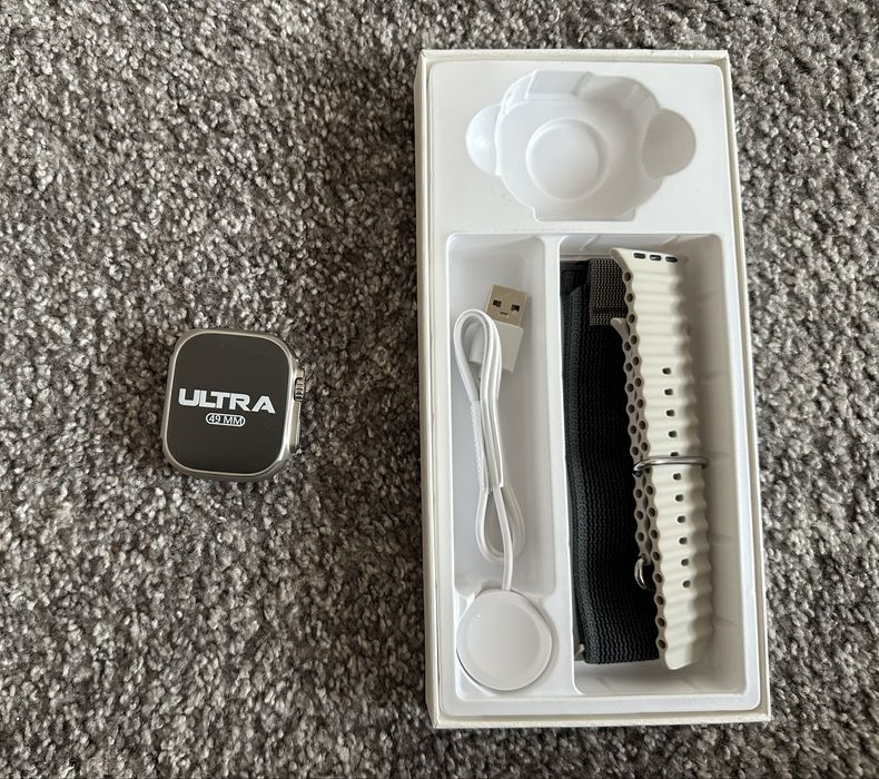 Smartwatch, tarcza 49mm, NFC.