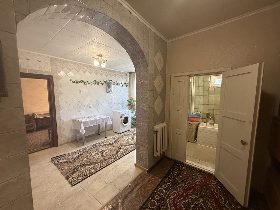 Будинок,Шевченківський,Військбуд,можно під шиномонтаж