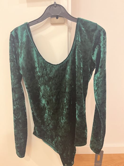 Body veludo, novo com etiqueta