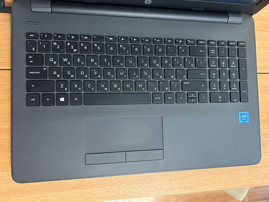 Ноутбук HP 250 G6 в хорошем состоянии