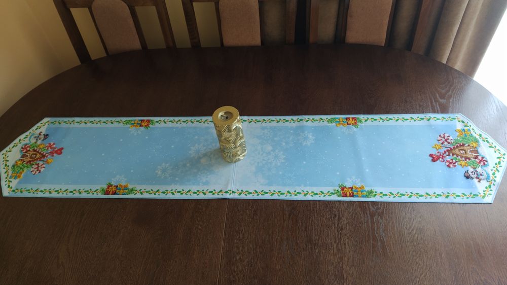 Ранер на новорічний стіл