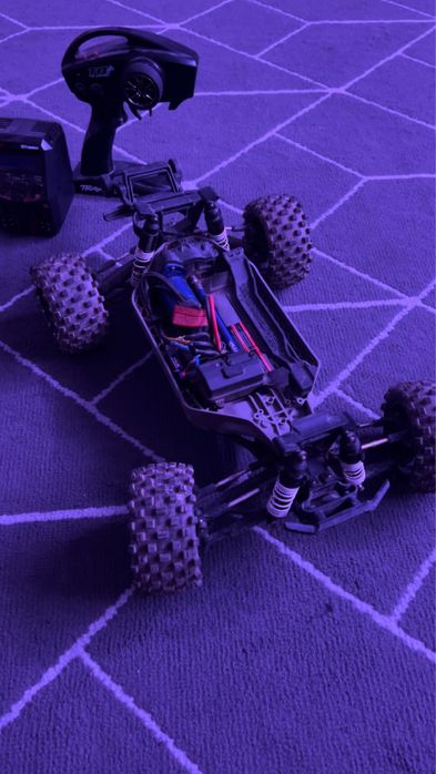Traxxas rustler 4x4 VXL