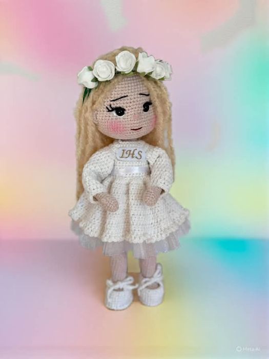 Pamiątka komunijna lalka na szydełku