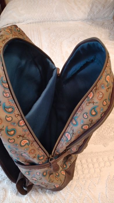 Mochila deeply - ótimo estado