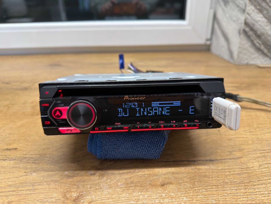 radio samochodowe Pioneer DEH-S320BT