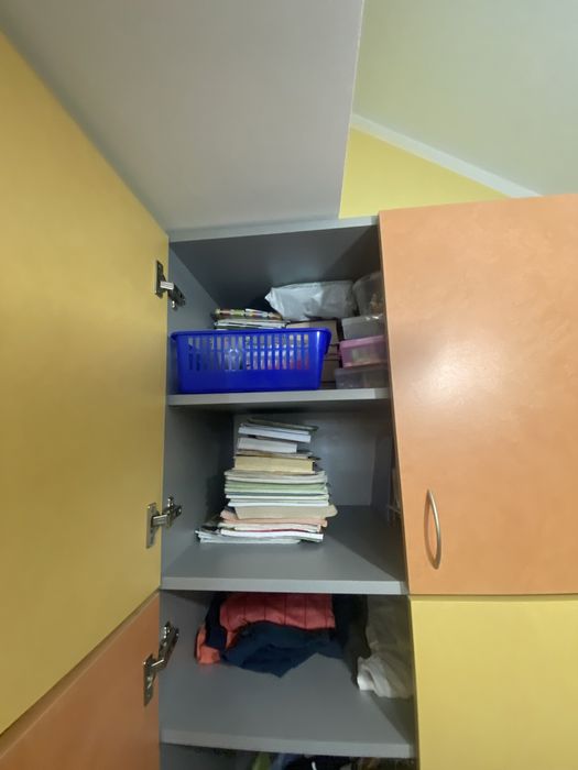 Шафа велика, з шафками