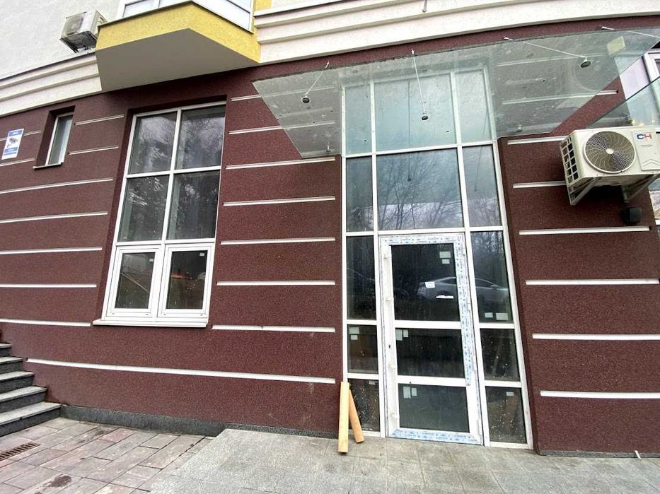 Без%! Оренда приміщення під магазин, салон вул.Герцена (351 кв.м.)