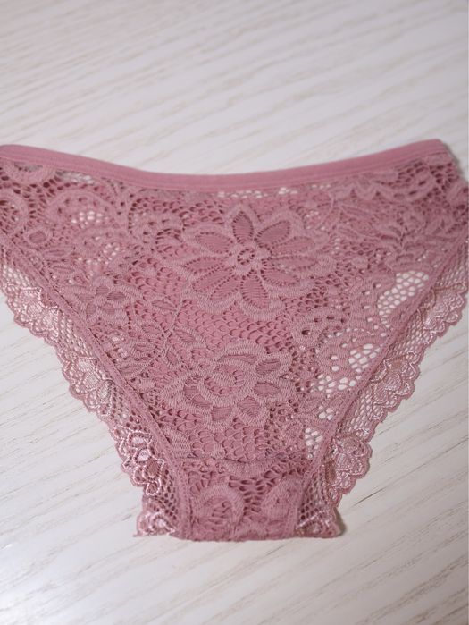 Трусики жіночі нові