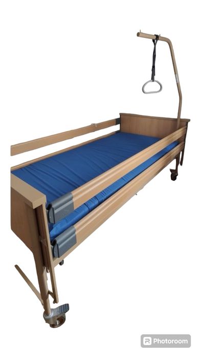 Cama hospitalar eletrica