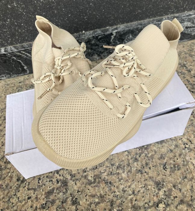 Nowe bezowe skarpetkowe adidasy 40 rozmiar