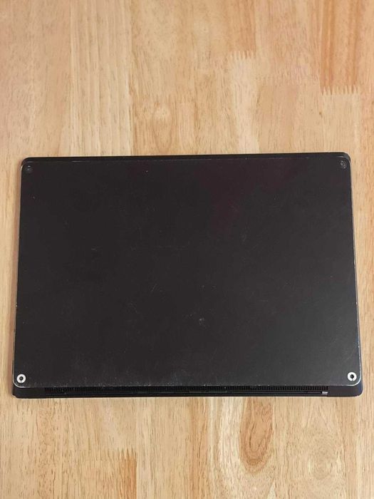 Microsoft Surface Laptop 4 15” i7 16GB 512GB – Funcional, Ecrã Rachado