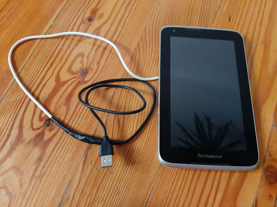 Планшет Lenovo 7cm