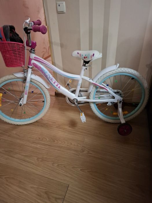 Дитячий велосипед Benetti шолом та захист на коліна