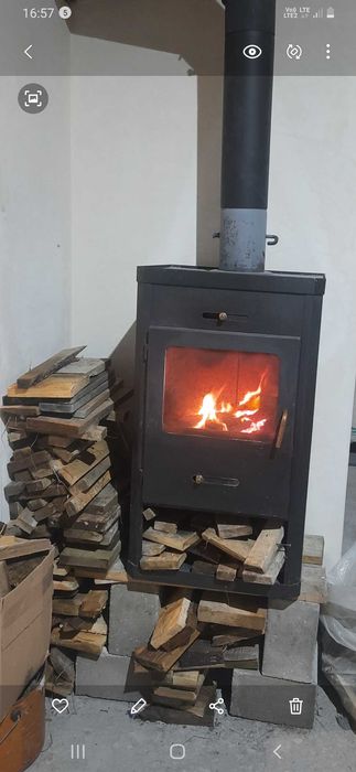 Piec typu koza na budowę