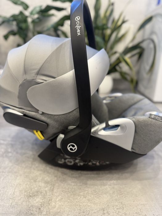 Автокрісло Cybex Cloud Z i-Size Koi з вкладишем
