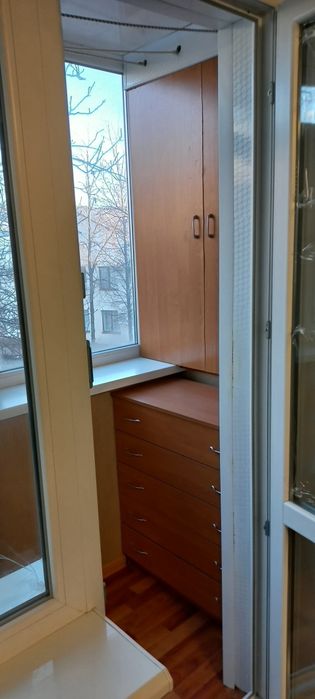 Продам 3-х кімнатну квартиру на Перемоги, 107