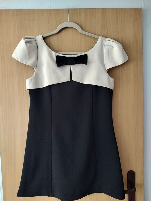 Krótka sukienka wyjsciowa