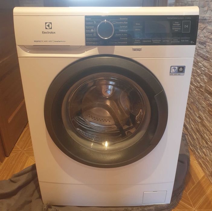 Pralka do remontu lub na części , sprawna .