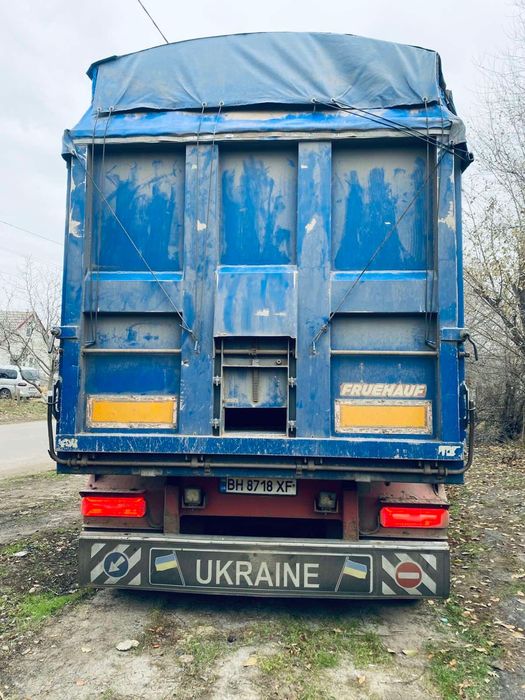 Продам напівпричеп самосвал в рейсовому стані