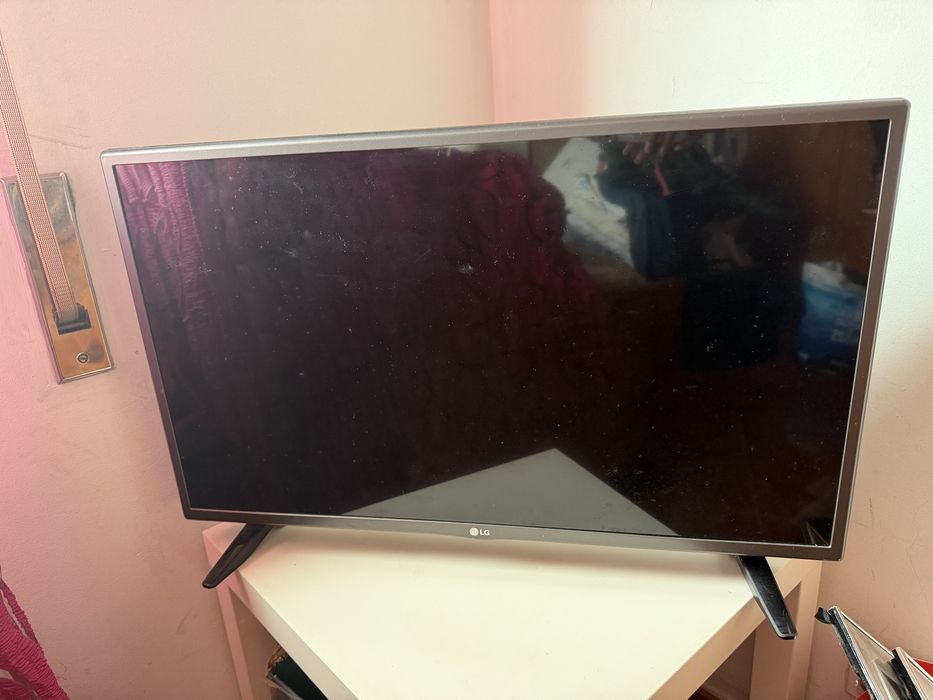 Televisao LG com comando