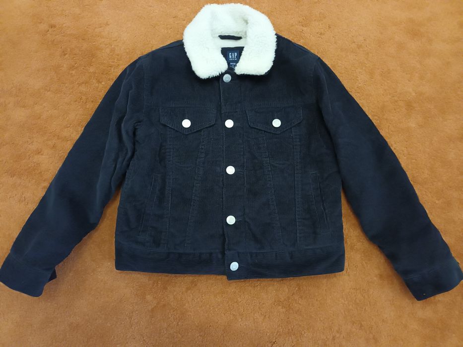 Продам нову куртку,132-140см.(8-9 років)