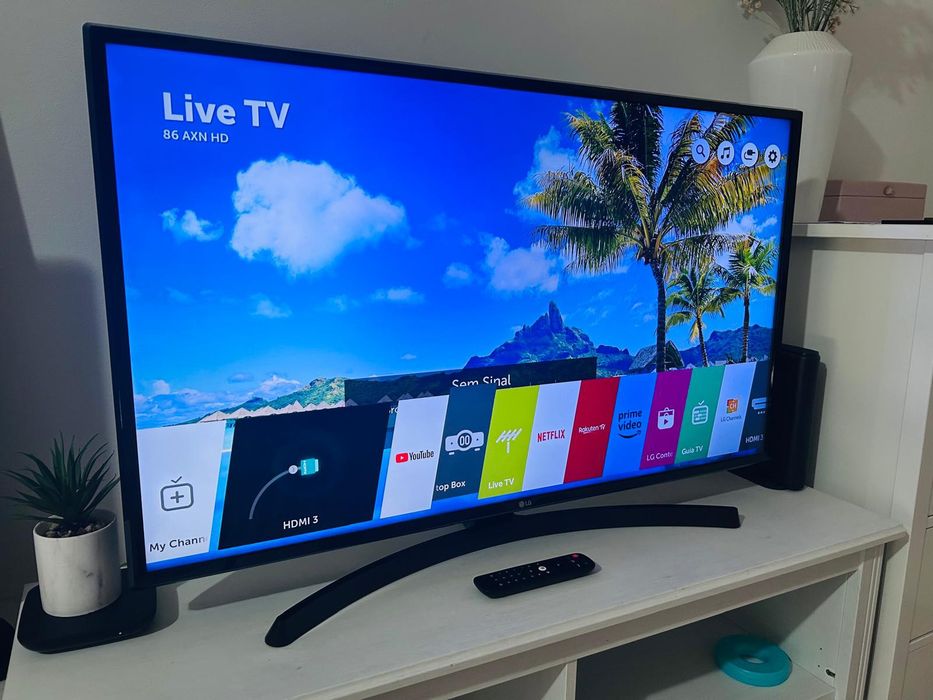 4K LG Smart TV 43 Polegadas, Completamente NOVA