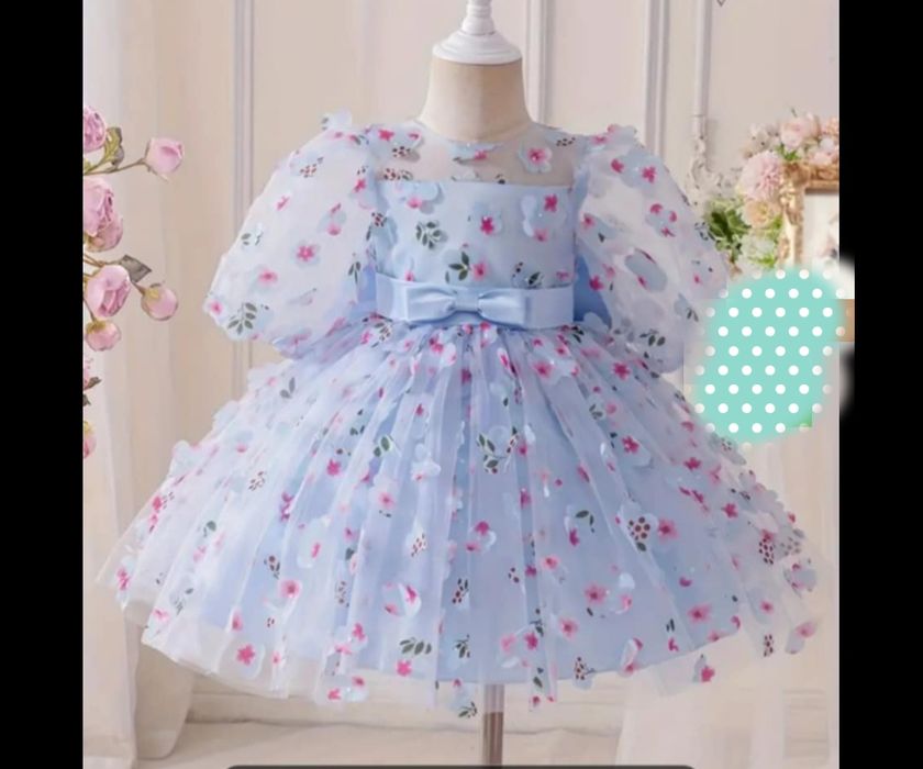 Святкове плаття для дівчинки на 2 рочки з подарунком