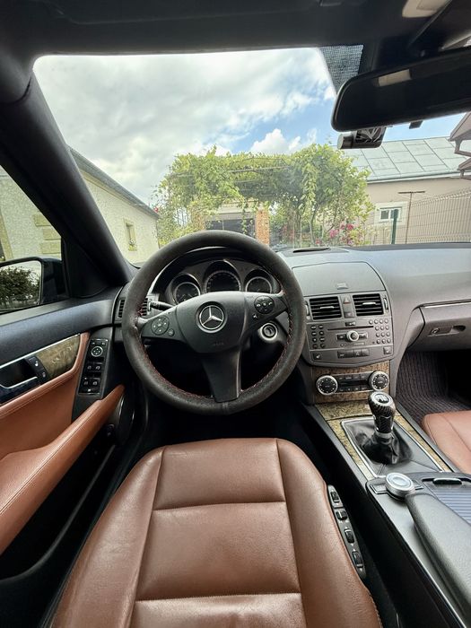 Продам Mercedes-Benz C-Class C204