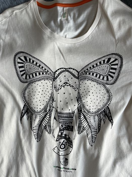 Nowy tshirt koszulka M United Colors of Benetton ćma owad print