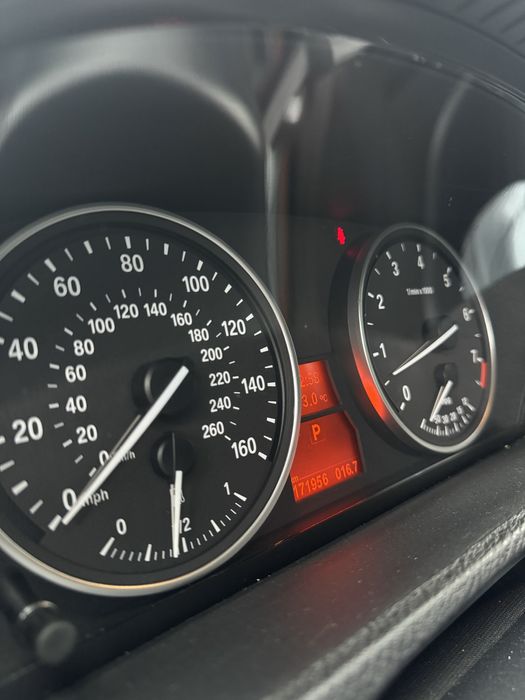 Bmw x5 e70 3.0 идеал