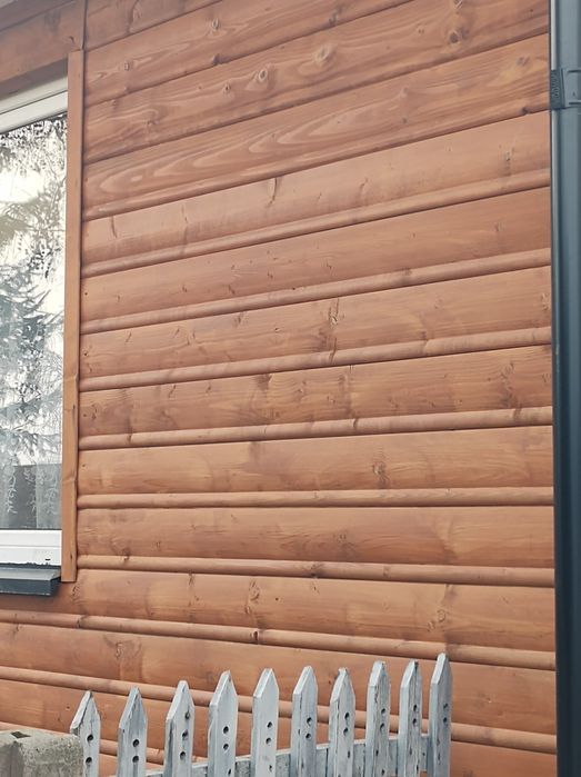 Deska świerkowa pół bal z wałkiem