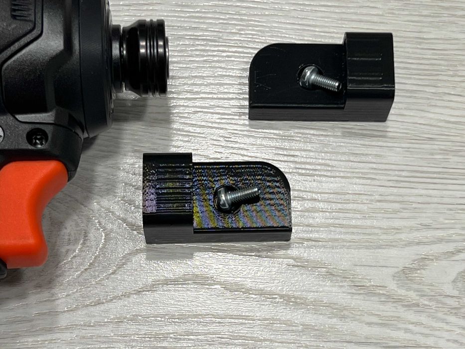 Магнітний тримач біт для інструменту Dnipro-M DTD-201BC Бітотримач