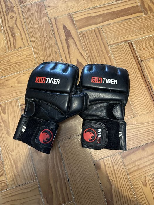 Luvas luta MMA preta