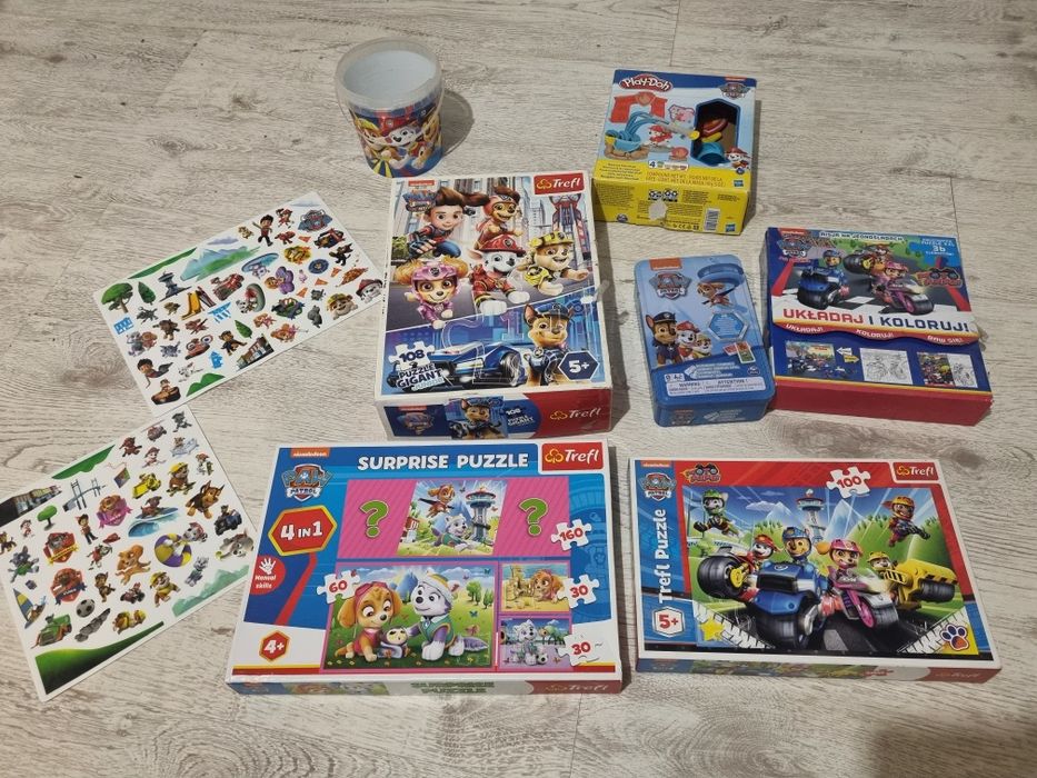 Zestaw Psi Patrol Paw Patrol puzzle domino play doh kolorowanka naklej