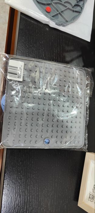 Alimentadores silicone para cães/gatos
