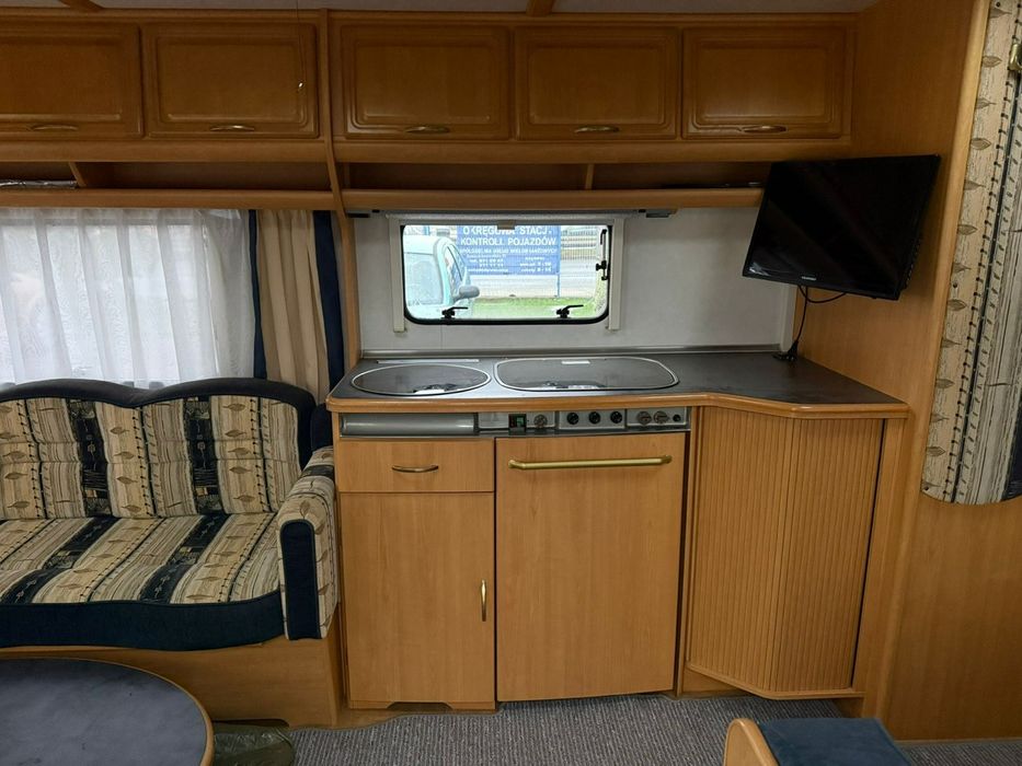 LMC Przyczepa kempingowa LMC Lord 685 z przedsionkiem