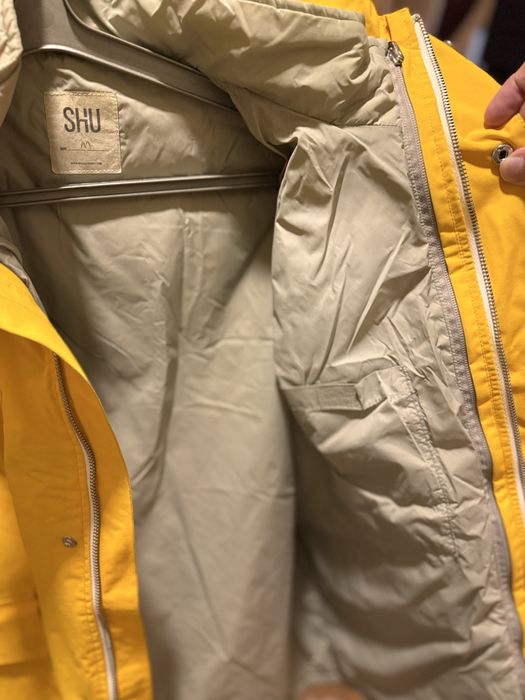 Продам уживану куртку-дощовик SHU з підстібкою розмір M