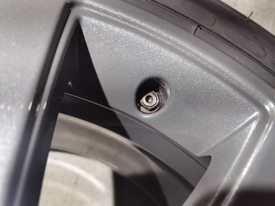 Alufelgi audi vw seat 17' opony zimowe