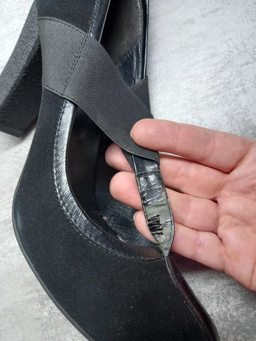 Шкіряні зручні туфлі